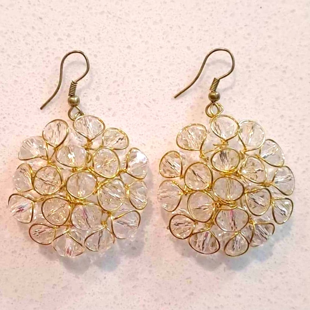 Beautiful Earrings.  They are New, never used.